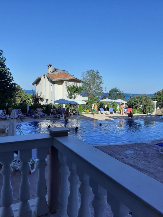 Perla Del Mar * Лозенець